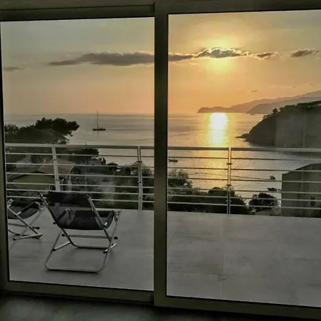 La Vela By Agenzia Solturelba Holiday home *